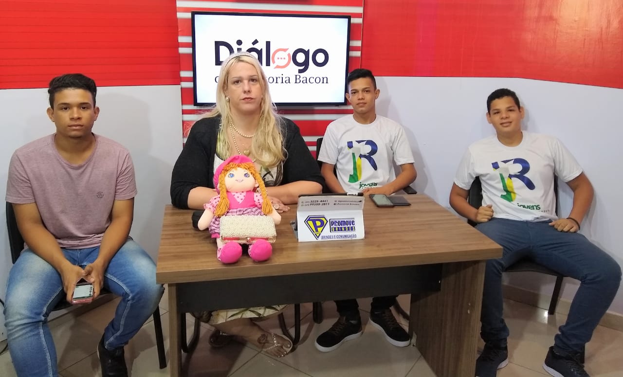 DIÁLOGO COM VICK BACON: Jovens por Rondônia: Grupo de jovens que realiza ações sociais e discute políticas públicas em Prol a Juventude