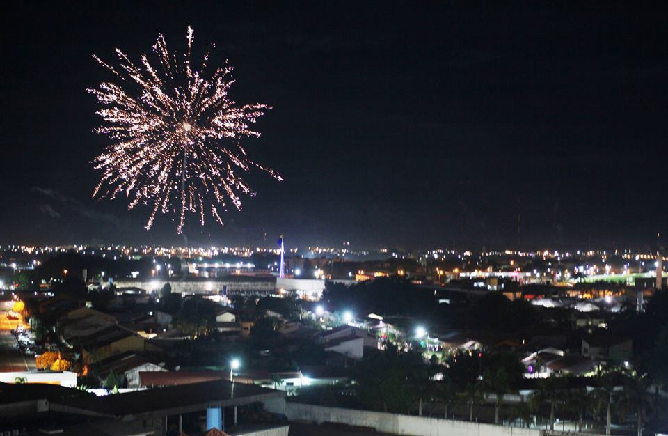 Réveillon em Porto Velho, vista panorâmica da queima de fogos