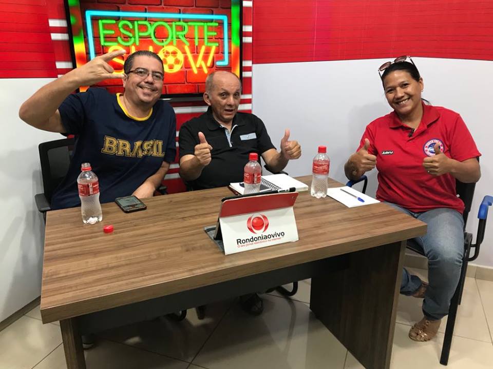 ESPORTE SHOW: Entrevista com o narrador Sandeimar Medeiros e a ex jogadora da seleção brasileira Nenê