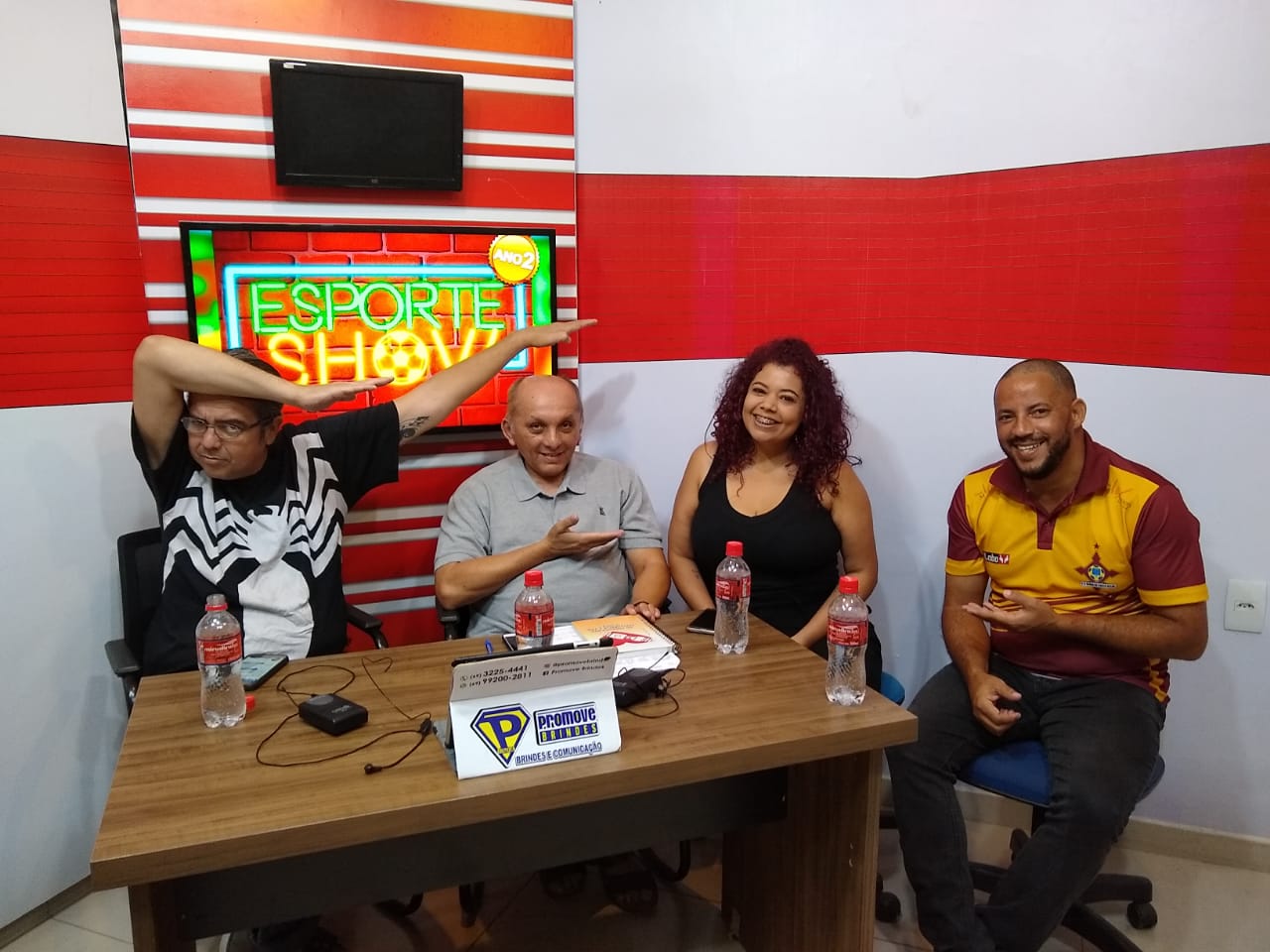 ESPORTE SHOW:: Entrevista com Tinho Damasceno, técnico do Genus e a jornalista esportiva Lívia Costa