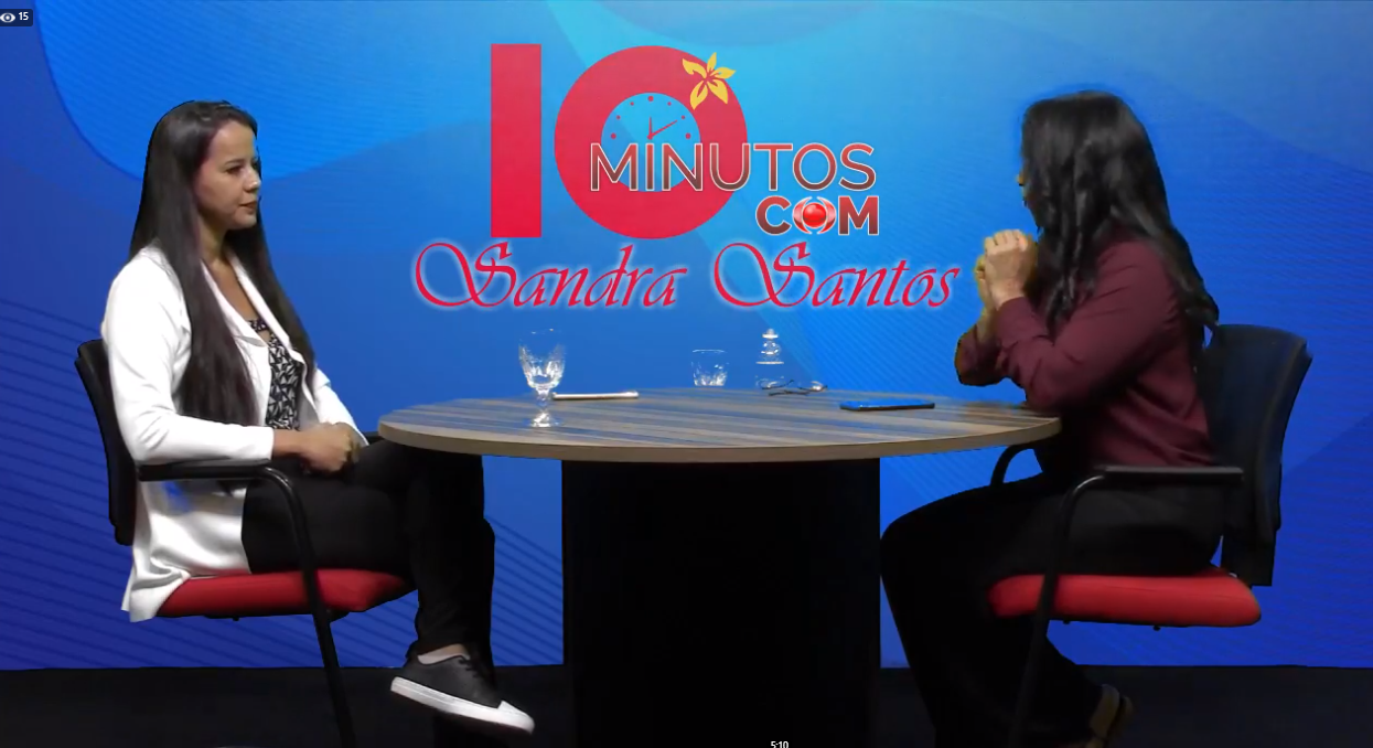 10 Minutos com Sandra Santos: Entrevista com Psicoterapeuta Hipnossistêmica - Especialista em Leitura do Rosto Duda Castro