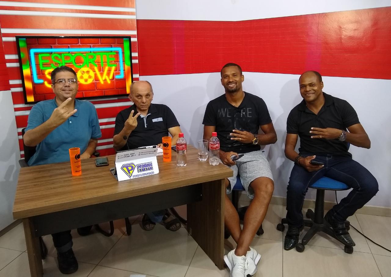 ESPORTE SHOW: Futebol do bem e futebol das estrelas ao vivo