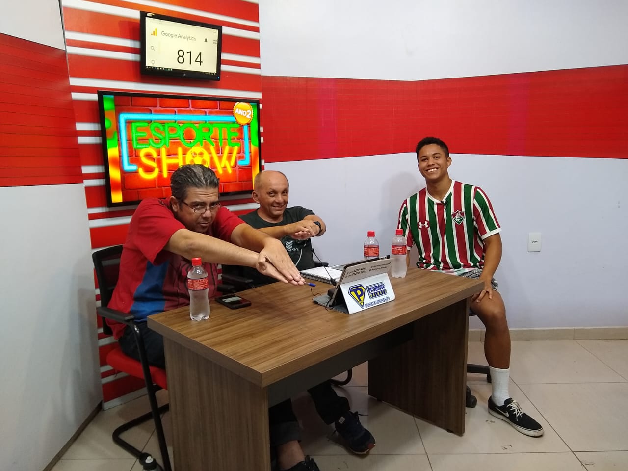 ESPORTE SHOW: Prato de hoje é Natação; vem com a gente!