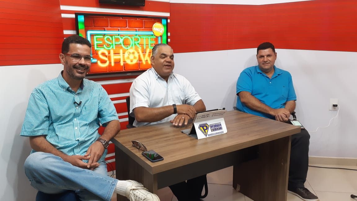 ESPORTE SHOW: Bate papo com os jornalistas Cícero Moura e Pedro Manhães